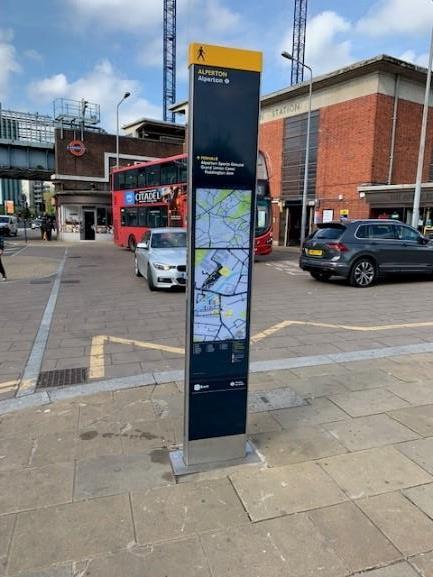 alperton signposting